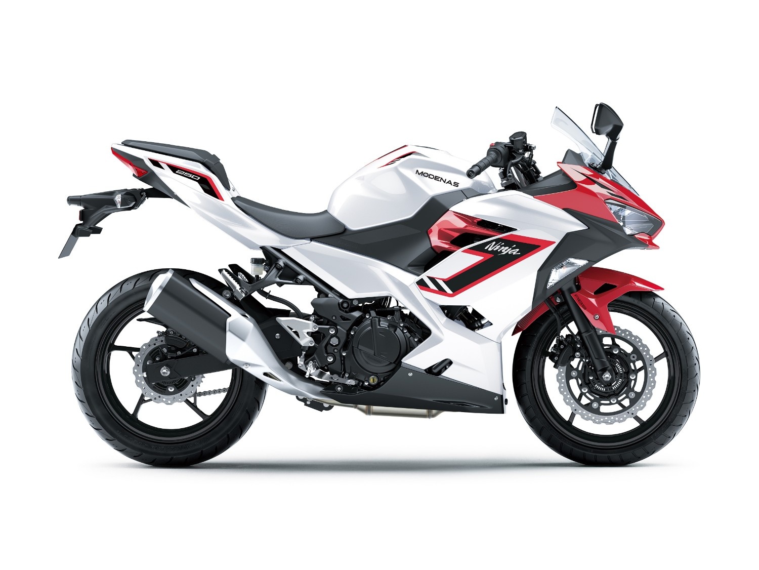 Ninja 250 in RED